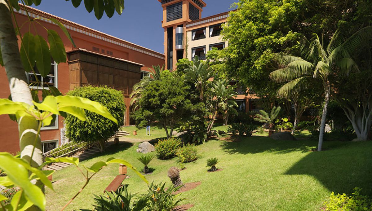 Jardines exteriores 