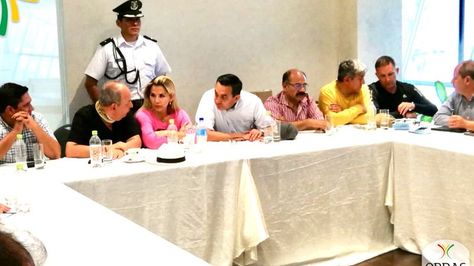 La presidenta Jeanine Áñez en gabinete. Fuente:Ministerio de Obras Públicas
