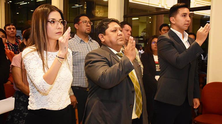 Posesión de nuevos secretarios y subalcalde. | José Rocha