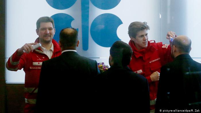 Österreich OPEC-Konferenz in Wien (picture-alliance/dpa/R. Zak)