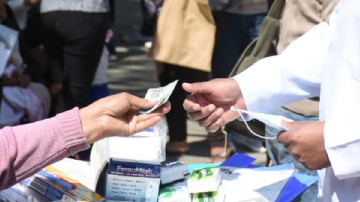 Resultado de imagen de venta de productos desinfectantes en bolivia