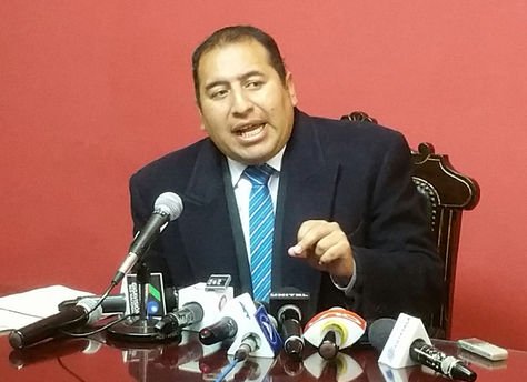 Coronavirus: Gobierno instruye cierre de locales nocturnos desde 19:00 y prevé cierre fronterizo con Desaguadero