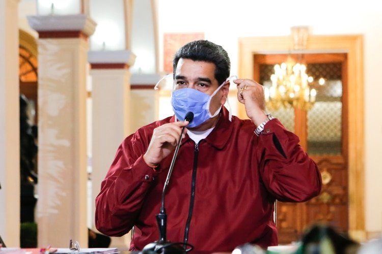 Nicolás Maduro anunció que siete estados venezolanos entrarán en cuarentena (REUTERS)
