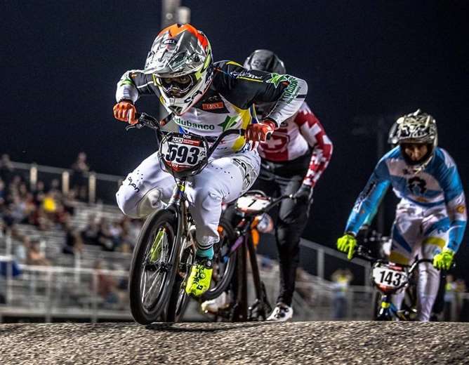 Bolivia suele tener representación en los mundiales de BMX, en los que son protagonistas. Foto: Internet