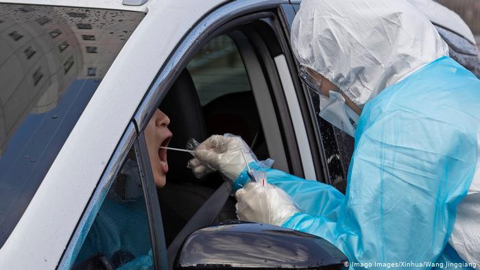 Coronavirus in Südkorea Drive-Through-Test (Imago Images/Xinhua/Wang Jingqiang)