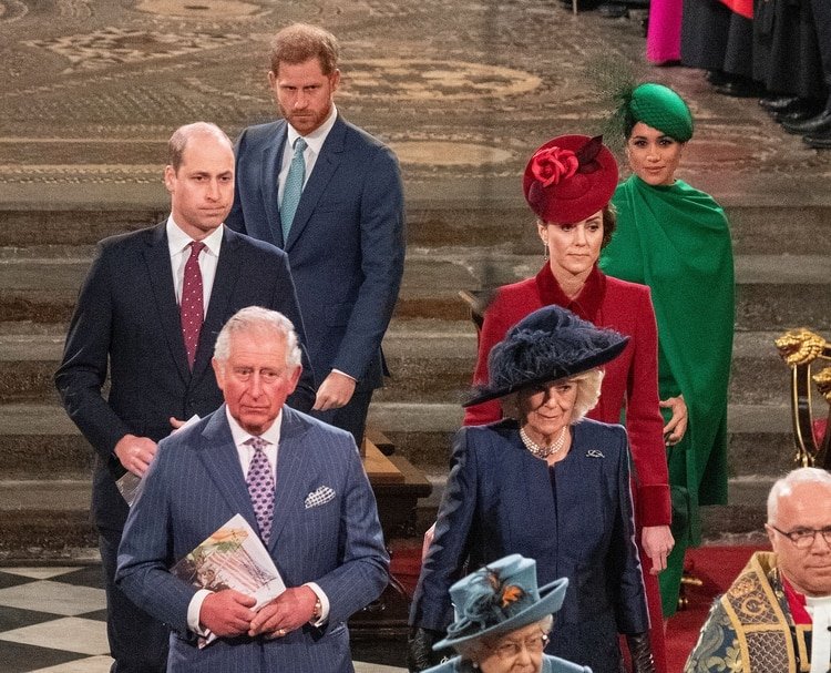 El príncipe Carlos se reunió con todos los miembros principales de la familia real y el primer ministro Boris Johnson en el Servicio Anual del Commonwealth en la Abadía de Westminster el 9 de marzo