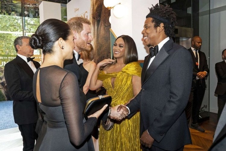 Los duques de Sussex con Beyoncé y Jay-Z durante el estreno de 
