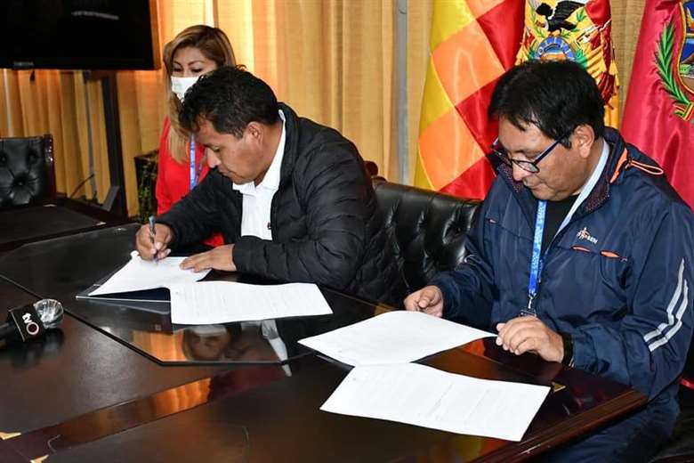Las autoridades departamentales acordaron endurecer más las restricciones por el coronavirus.