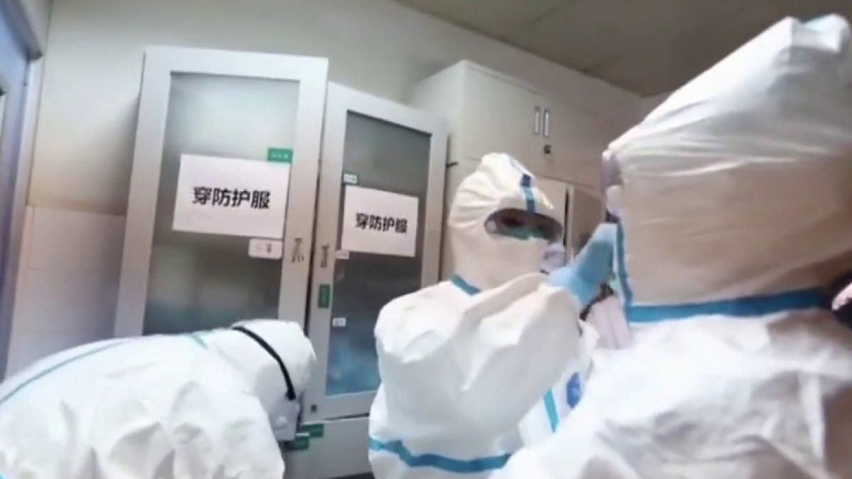 La FDA aprueba el tratamiento de plasma de emergencia para pacientes con COVID-19