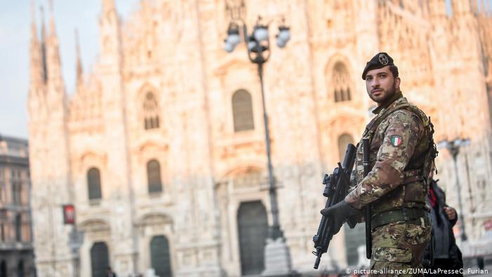 Italien Milan | Coronavirus: Armeeunterstützung zur Corona-Krise (picture-alliance/ZUMA/LaPresseC. Furlan)