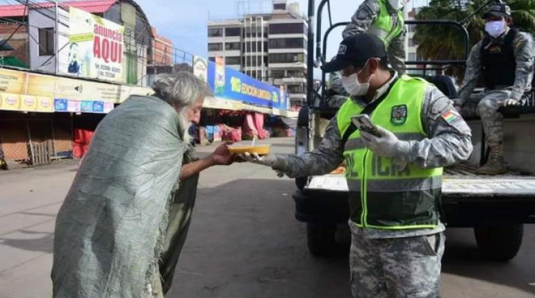 Imagen ilustrativa del trabajo que realiza un uniformado policial. | Policía Boliviana