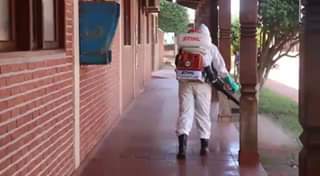 En San Ignacio realizan desinfección del área urbana
