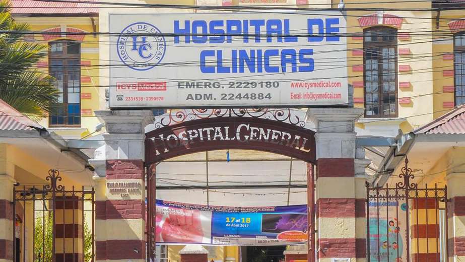 Frontis del hospital de Clínicas