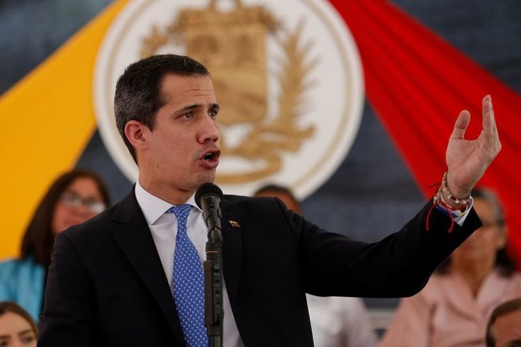 El gobierno interino de Juan Guaidó advirtió que el coronavirus podría provocar una catástrofe en Venezuela (REUTERS/Manaure Quintero)