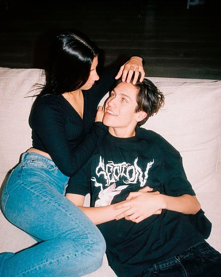 Charli y Chase retratados por Bryant Eslava (Instagram: @lilhuddy)