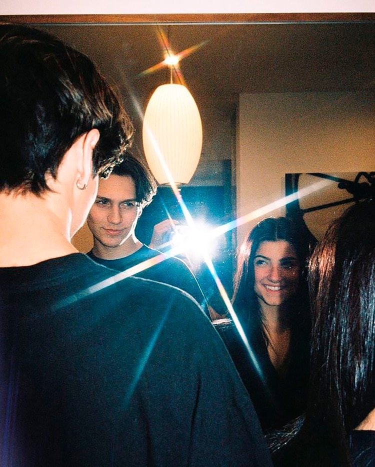Charli y Chase retratados por Bryant Eslava (Instagram: @lilhuddy)