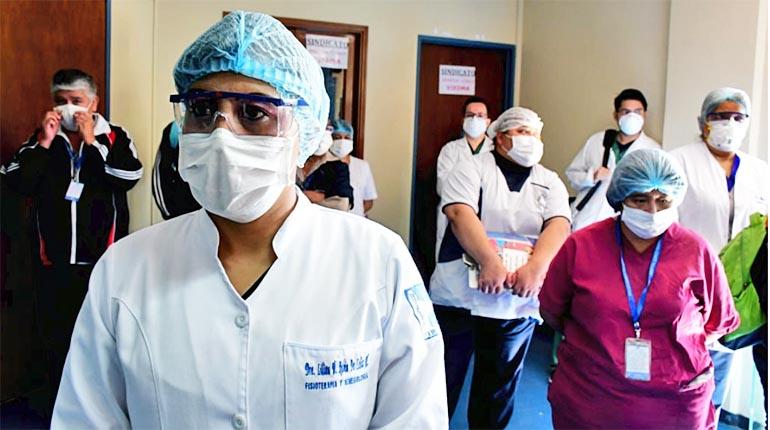 El personal de salud del Viedma se declara en emergencia. | Carlos López