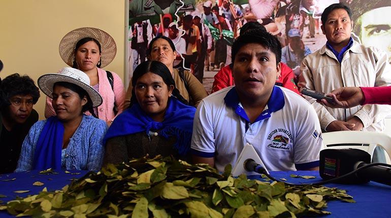 Loza junto a otros dirigentes. | Archivo | Los Tiempos