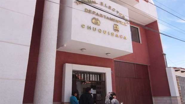 Renuncia del jefe de Tecnología del TED Chuquisaca se da en medio ...