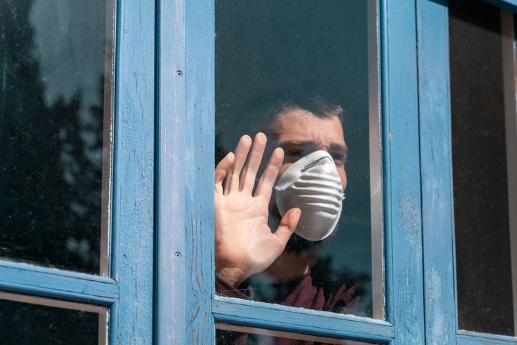 El aislamiento social es una preocupación común, y válida, a medida que nos acercamos a lo que podrían ser varias semanas de acceso limitado a nuestra rutina normal e interacción en persona con otros (Shutterstock)