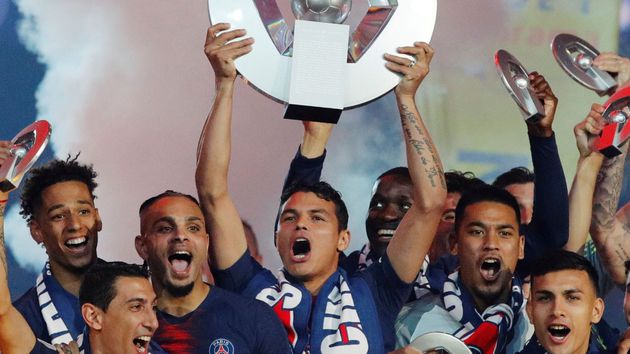 El defensor del Barcelona que buscaría el PSG si no renueva Thiago Silva
