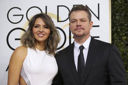 Matt Damon y su esposa Luciana Barroso (Reuters)