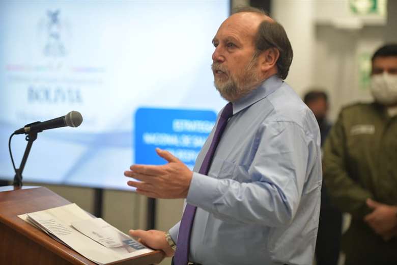 El ministro de Salud en rueda de prensa I Foto: Presidencia.
