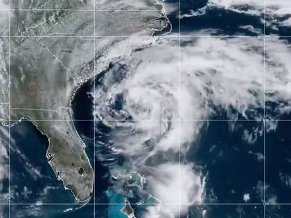 La tormenta Arthur acecha la costa este de Estados Unidos (NWS)