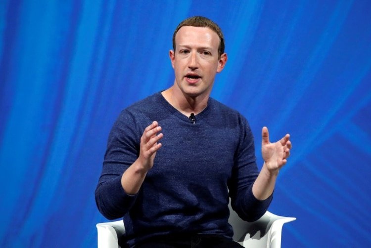El fundador y CEO de Facebook, Mark Zuckerberg dijo que sus decisiones no están impulsadas por demanda de los empleados, pero que hay otros beneficios en la contratación remota. REUTERS/Charles Platiau