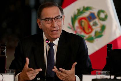 El presidente de Perú, Martín Vizcarra. EFE/Ernesto Arias/Archivo 