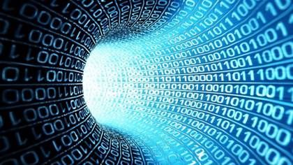 Hay talleres que ofrecen una introducción en la lógica de programación y otras que enseñan lenguajes específicos.