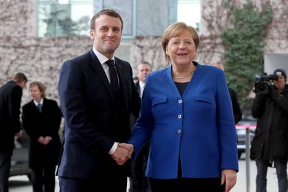 El presidente francés, Emmanuel Macron, y la canciller alemana, Angela Merkel, en una reunión en Berlín, el pasado mes de enero. 