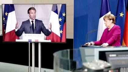 FOTO DE ARCHIVO: La canciller alemana Agela Merkel mantiene una conversación por videoconferencia con el presidente de Francia, Emmanuel Macron, en Berlín, Alemania, el 18 de mayo de 2020. Kay Nietfeld/Pool via REUTERS