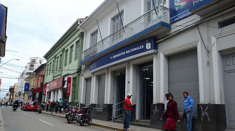 Oficinas de Impuestos Nacionales en Cochabamba. | Los Tiempos
