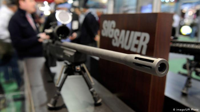 Symbolbild Illegale Exporte Waffenfirma Sig Sauer (imago/UPI Photo)