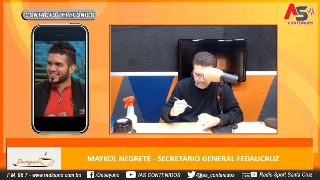 8 reacciones, incluidas Me gusta, Me encanta y Me asombra