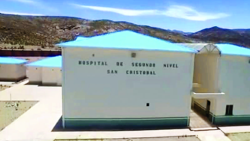 23 hospitales construidos no se usan por falta de equipos
