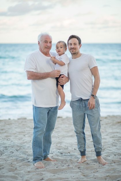 Ryan Cohen y su padre, Ted Cohen (Foto cortesía familia Cohen para Bloomberg)