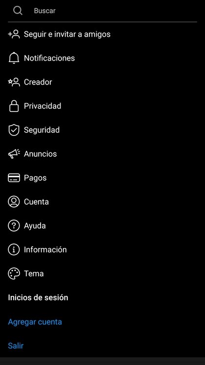 La opción "modo oscuro" dentro de Instagram. 