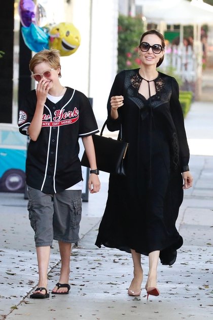 Angelina Jolie y Shiloh Pitt-Jolie (Grosby)
