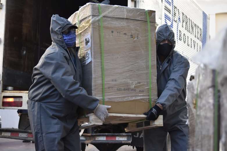 En la Aduana de Viru Viru hay lotes de insumos médicos que no fueron liberados por falta de trámites/Foto: EL DEBER