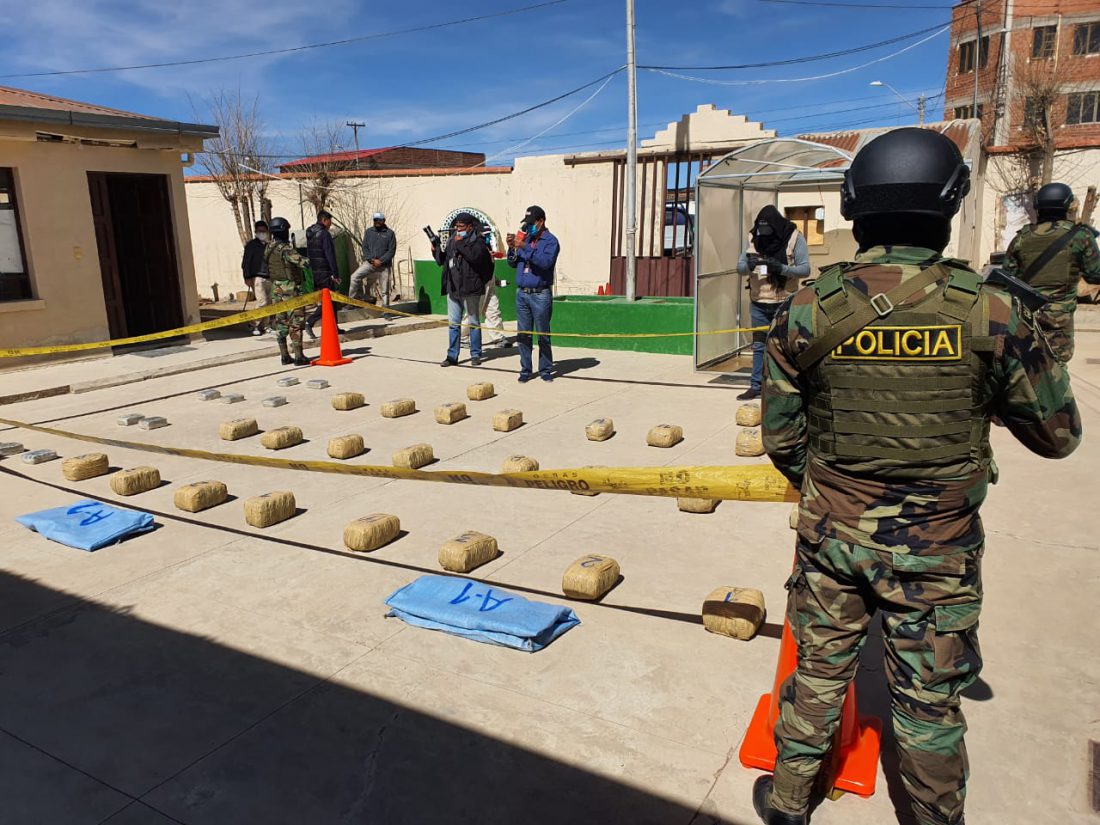 FELCN encuentra 36 kilos de droga en Oruro 