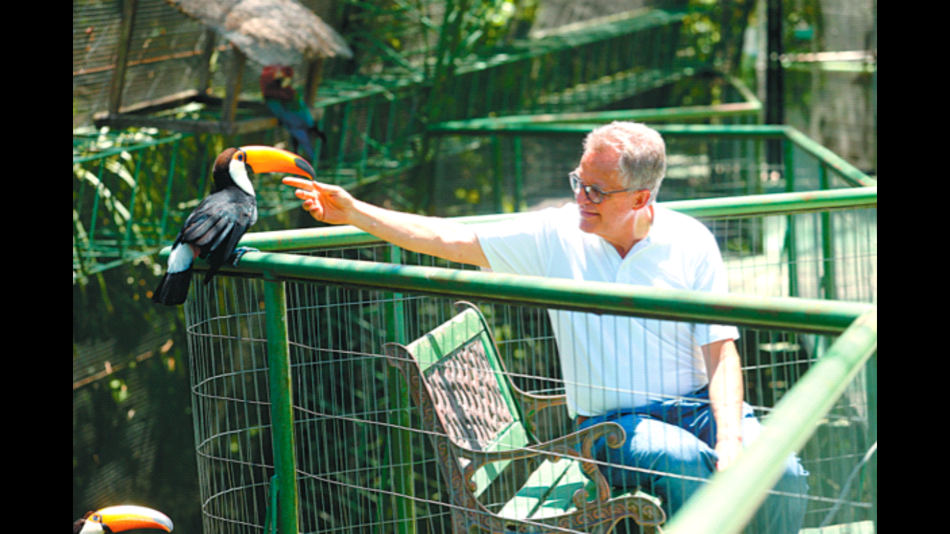 Carlos Rezniceck: «Comprobamos que se puede vivir de cuidar la naturaleza y  el turismo» – eju.tv