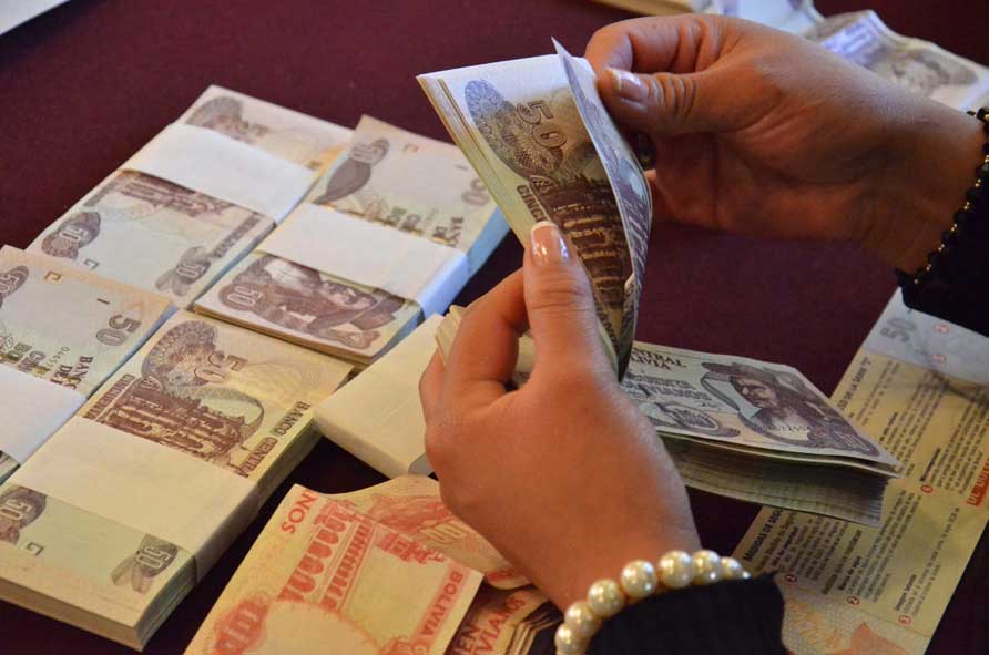 Banco Central de Bolivia aclara que retiro de efectivo es habitual para  suministrar dinero a sucursales y cajeros – eju.tv
